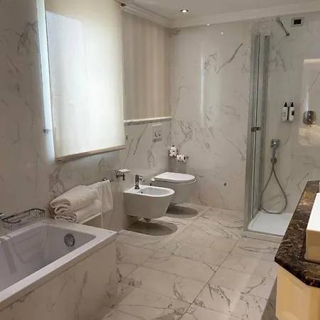 Hotel Niccolo' V - Terme Dei Papi