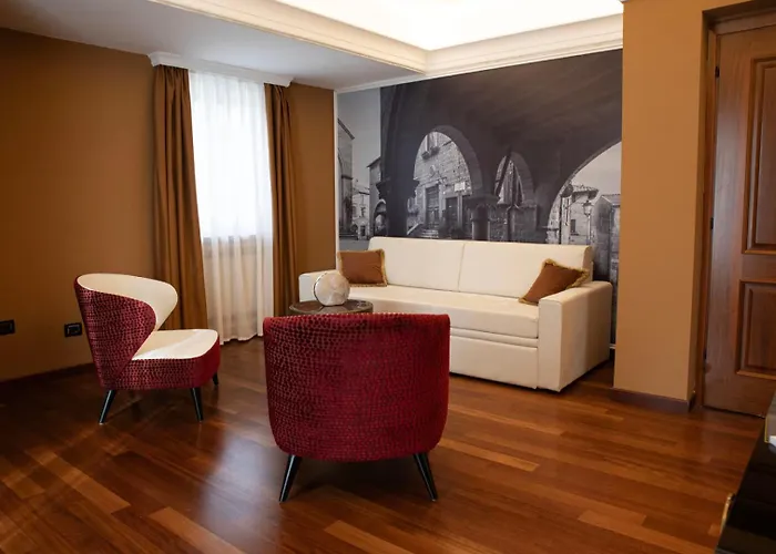 Niccolo' V - Terme Dei Papi 维泰博