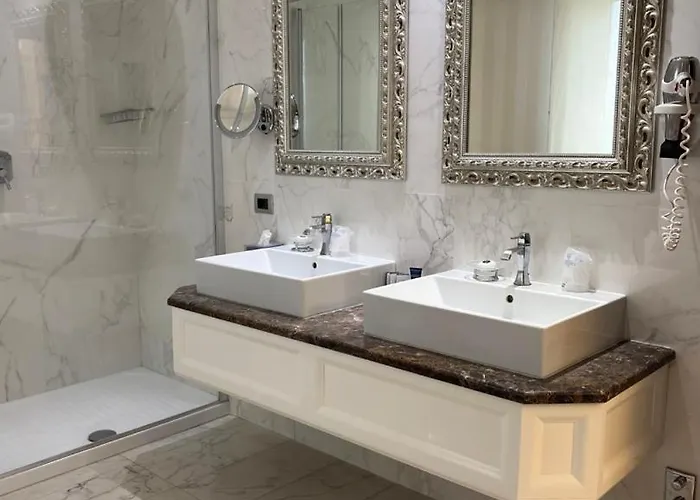 Niccolo' V - Terme Dei Papi